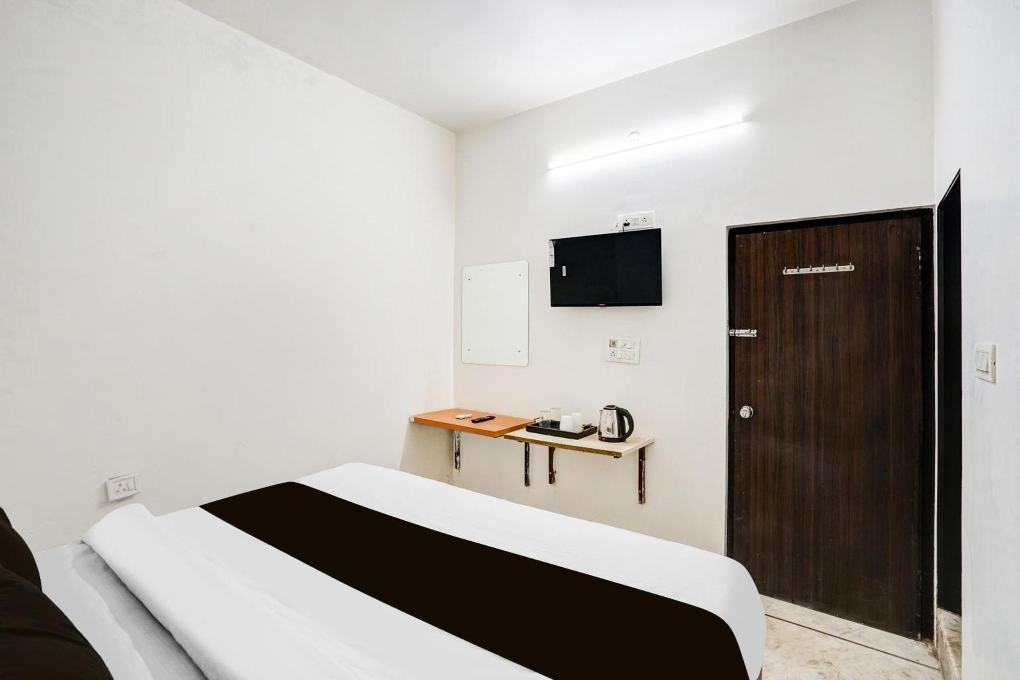 Super Hotel O Kaveri Path Formerly Shree Sai Residency Jaipur Buitenkant foto