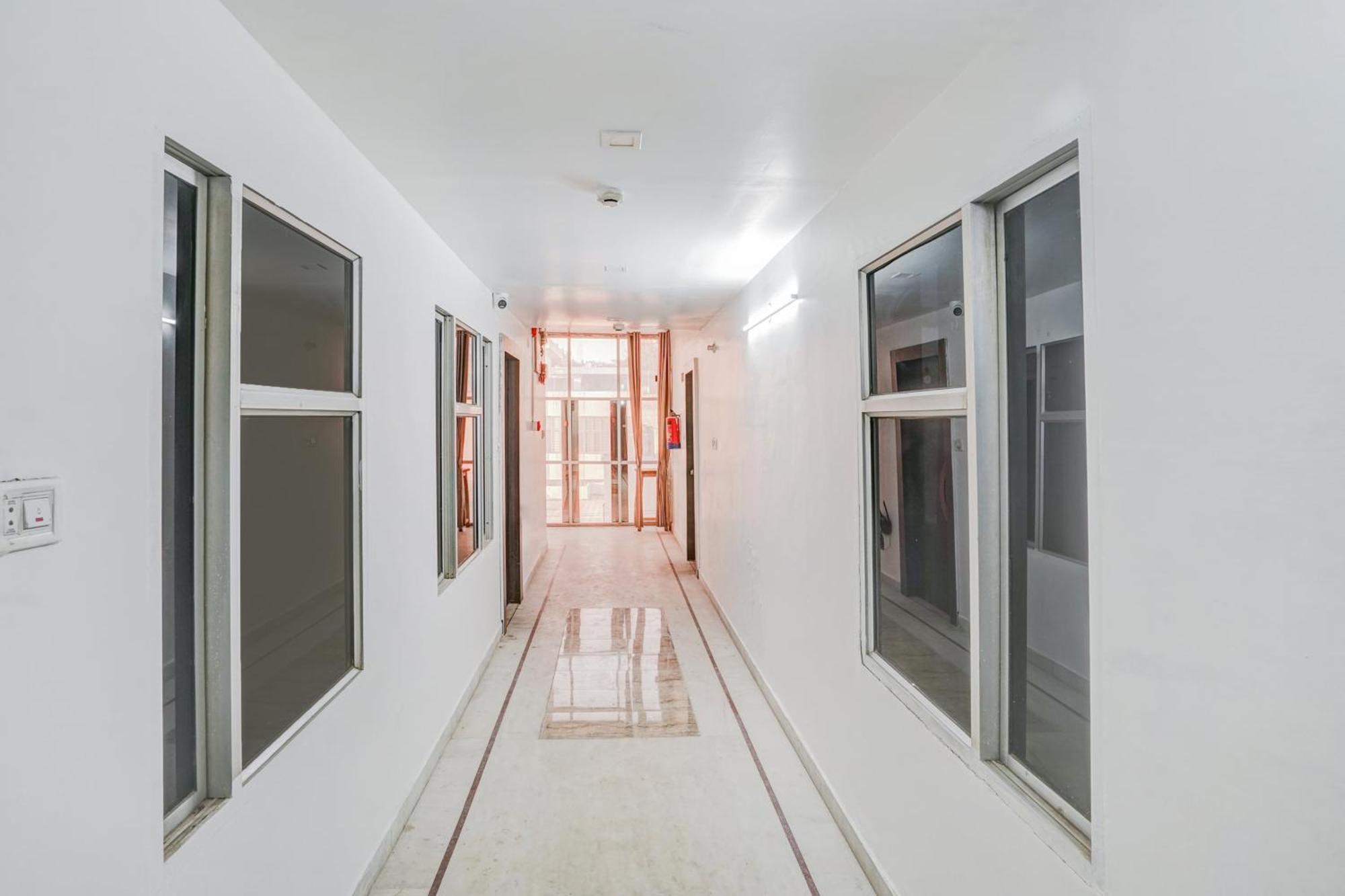 Super Hotel O Kaveri Path Formerly Shree Sai Residency Jaipur Buitenkant foto