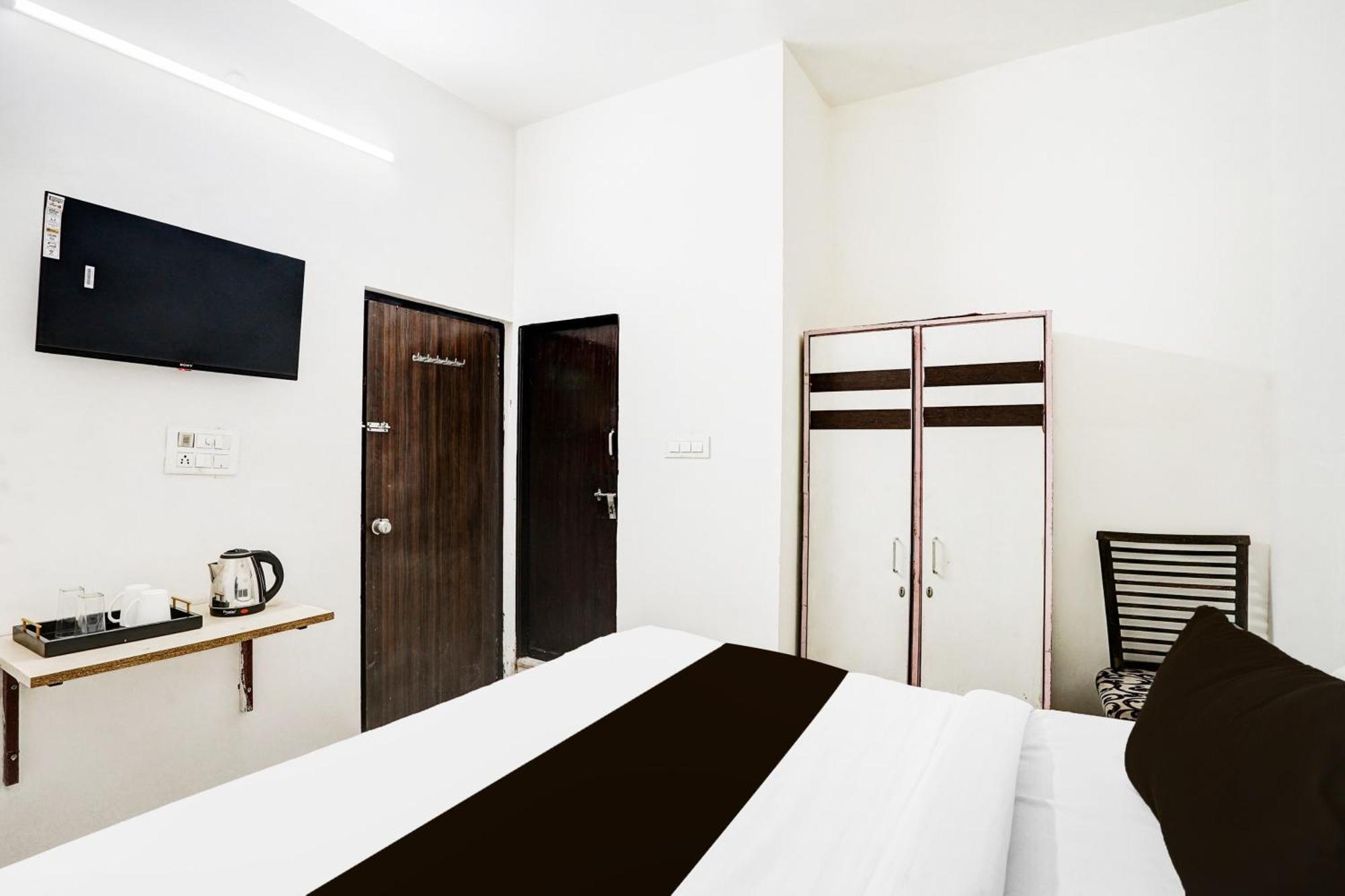 Super Hotel O Kaveri Path Formerly Shree Sai Residency Jaipur Buitenkant foto